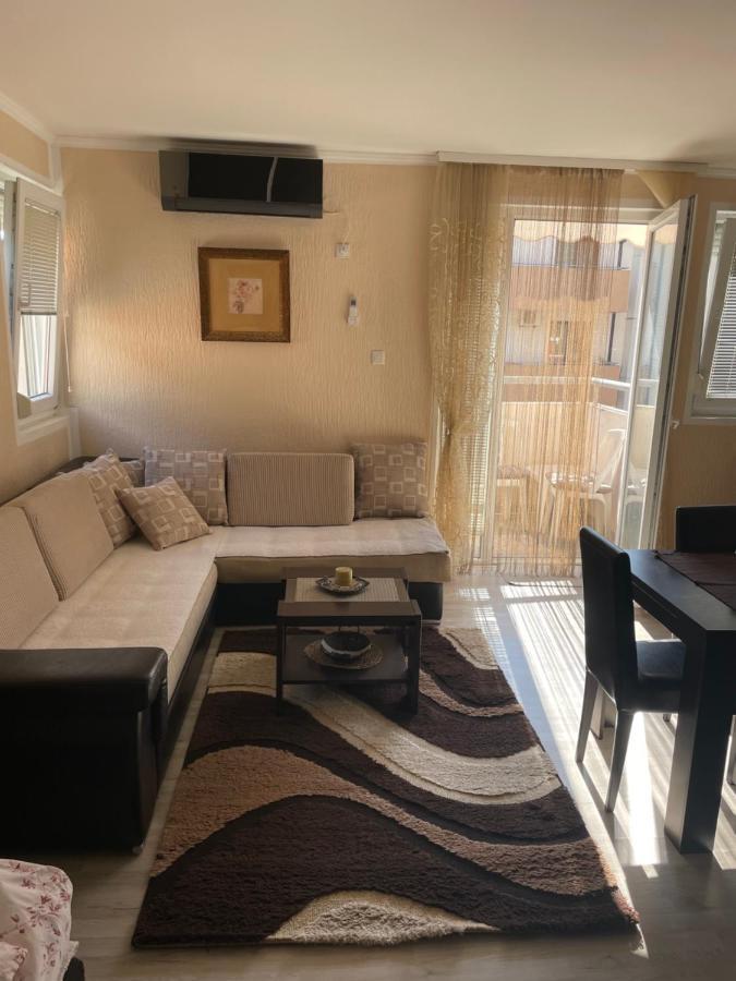 Studio Apartment For Rent In Budva Ngoại thất bức ảnh